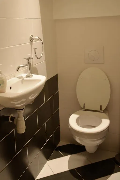 Apartment On Rue De France 4 Nice