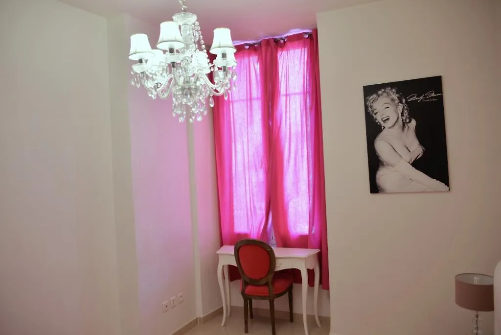 Apartment On Rue De France 4 Nice