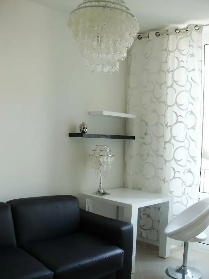 Apartment On Rue De France 4 Nice
